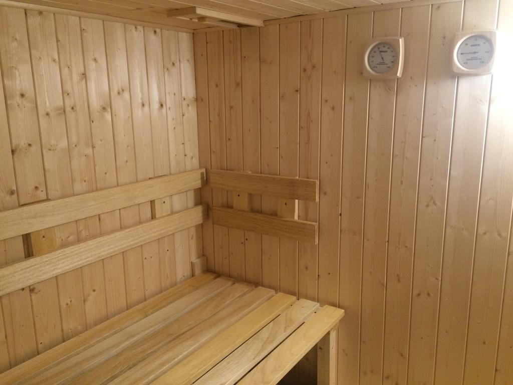 Apartmama Lipova Экстерьер фото